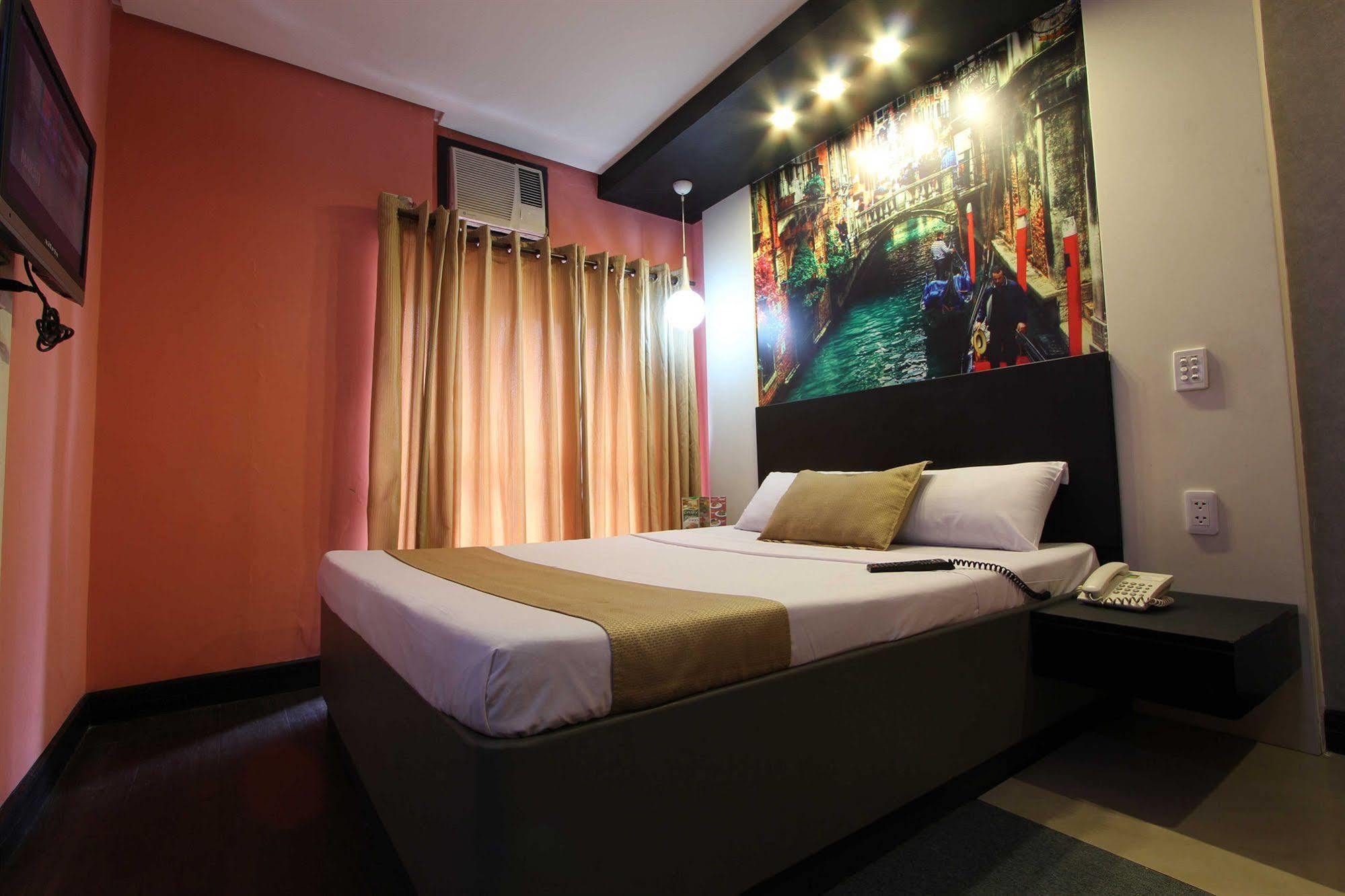 Hotel Dreamworld Araneta Cubao Eksteriør bilde